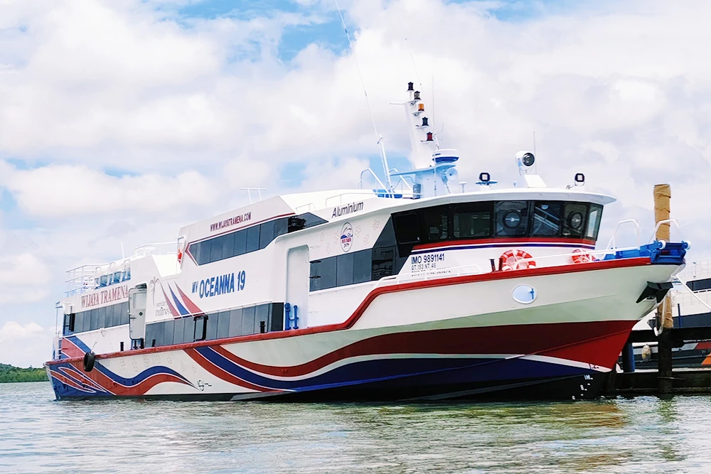 Fast boat transfer from Bali to the Gili Islands on calm blue sea